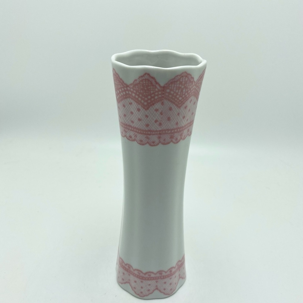 Especially For You White/Pink Case Enameled “Lace”
